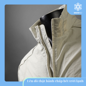 Áo khoác gió mix với quần jogger