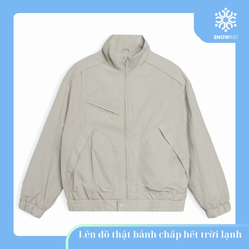 Áo khoác gió mix với quần jogger