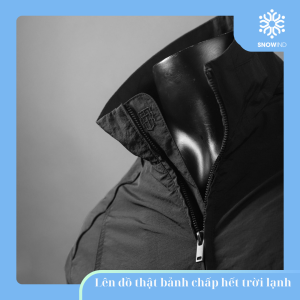 Áo khoác gió mix với quần jogger